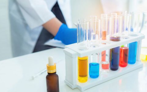 特种化学品公司伊士曼引入RPA提高全球工厂效率